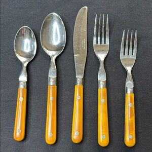 COPY - COPY - Vintage Amber Handle Flatware Set